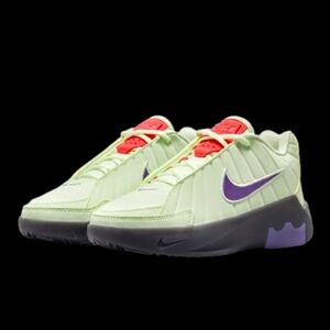 Nike Lebron Witness 9 Kids Size 7Y/Womens 8.5 Volt Tint Black Purple